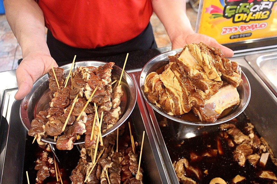 Street Food: Yeomtong-kkochi(염통꼬치) Story